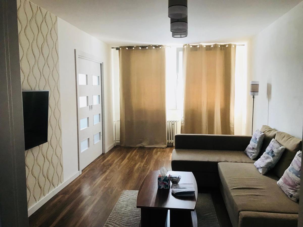 Jenys Apartment Teplice Bagian luar foto