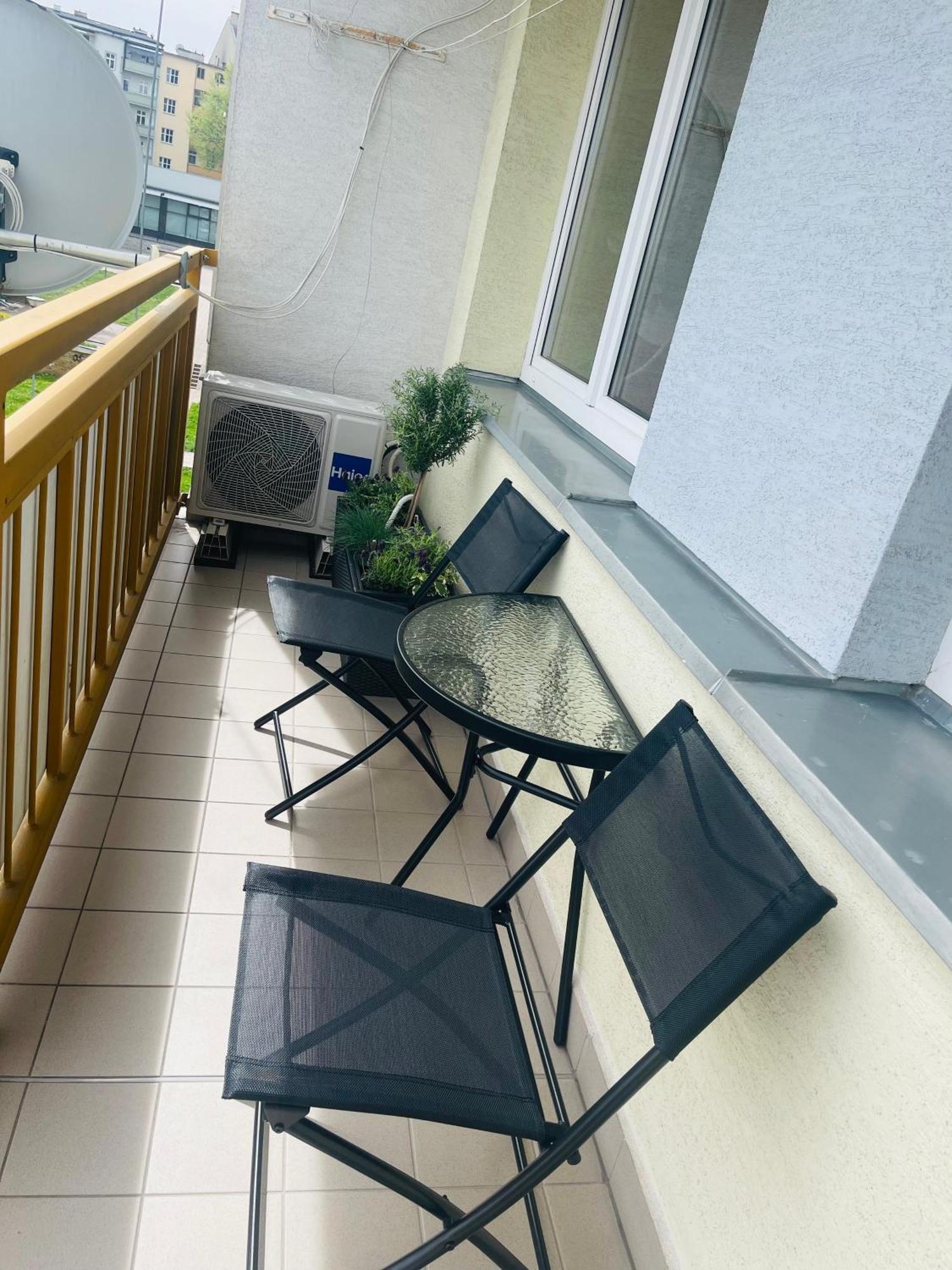 Jenys Apartment Teplice Bagian luar foto