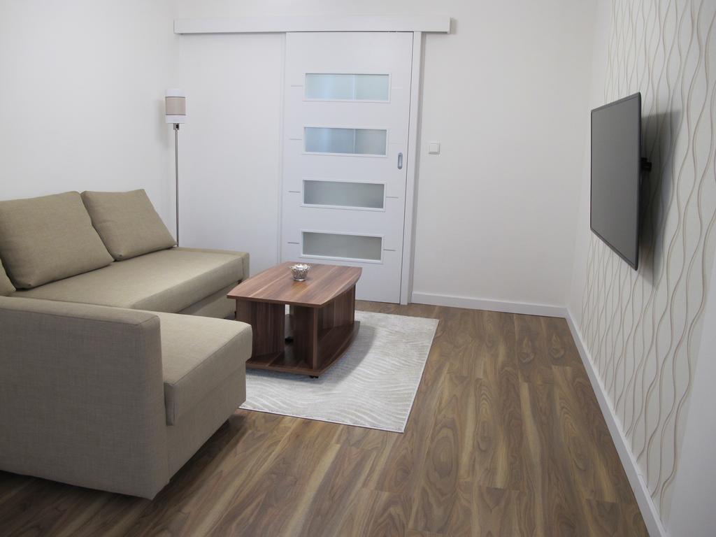Jenys Apartment Teplice Bagian luar foto